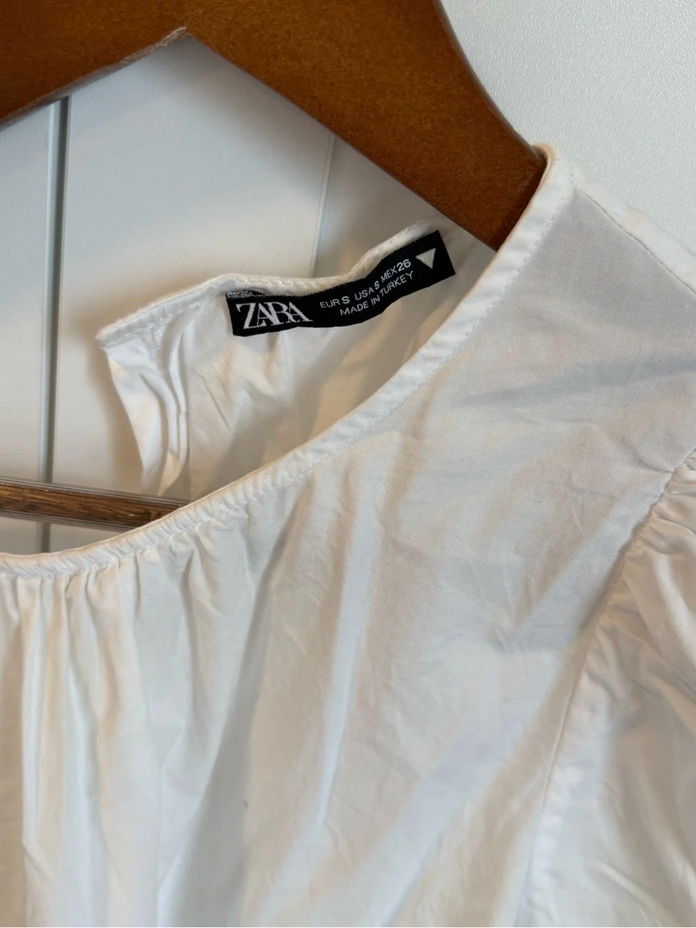 Zara White Puff Sleeve Peplum Blouse